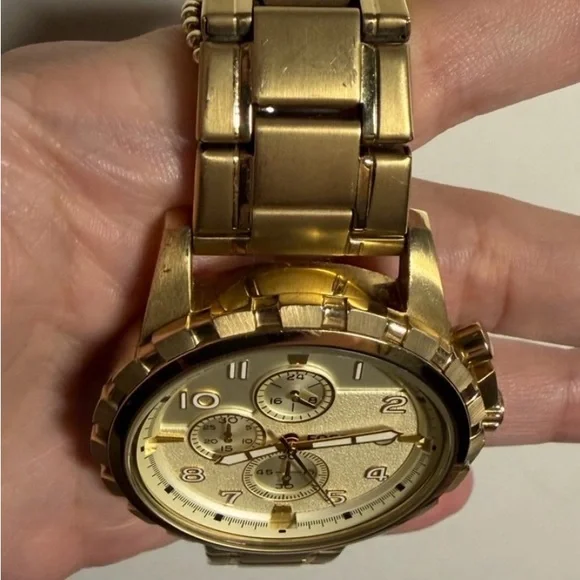 Fossil Gold Tone Chronograph Stainless Steel Bracelet Watch - Picture 4 of 5